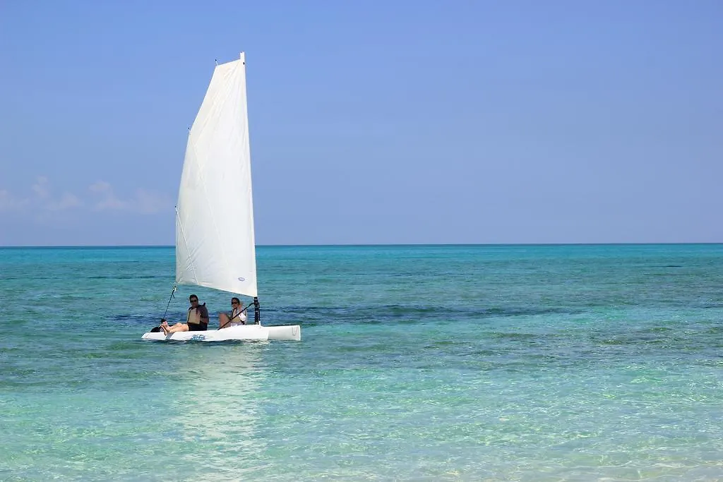 Small Hope Bay Lodge Андрос-Таун Отель