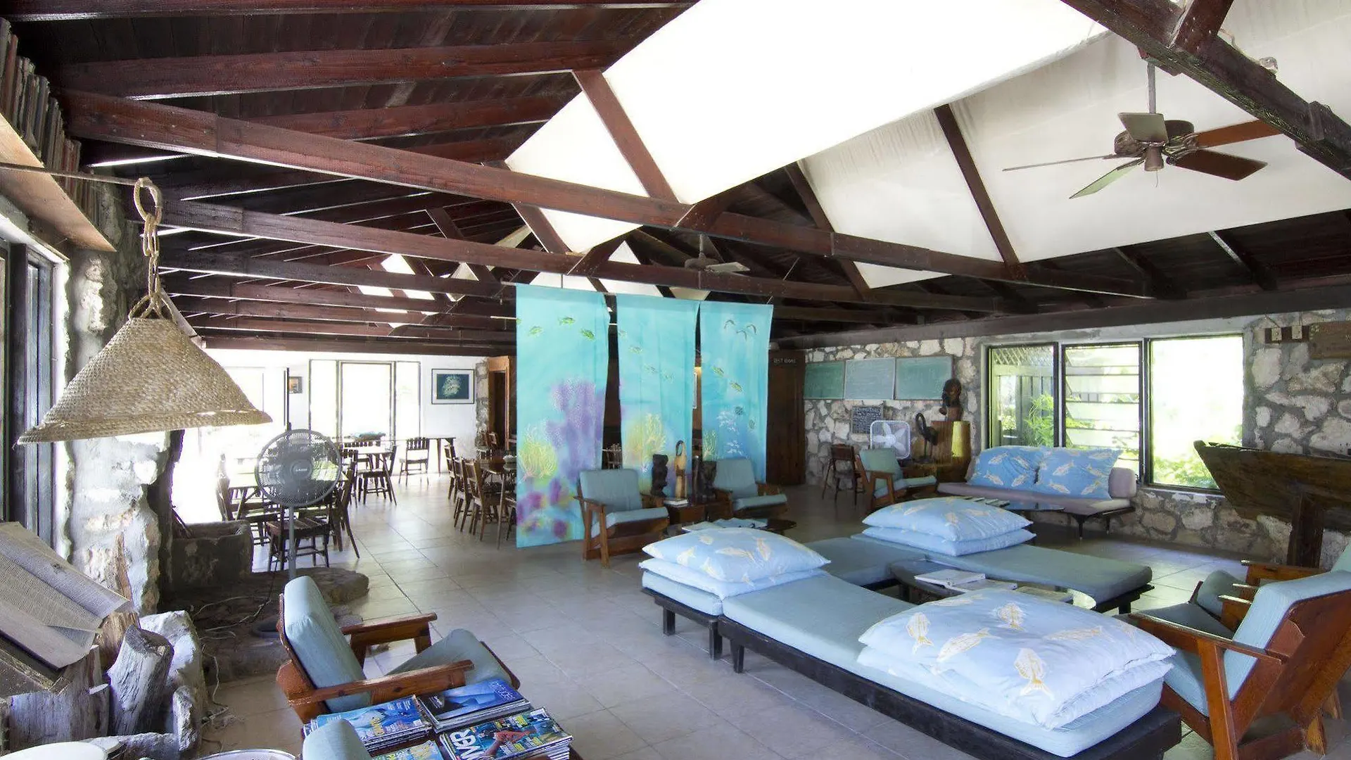 Отель Small Hope Bay Lodge Андрос-Таун